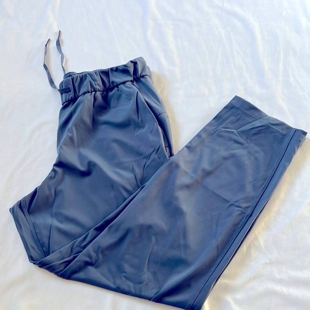 Lululemon pants